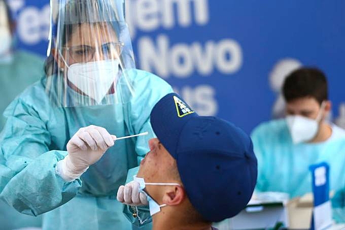 Sergipe registra quase dois mil casos positivos e sete mortes