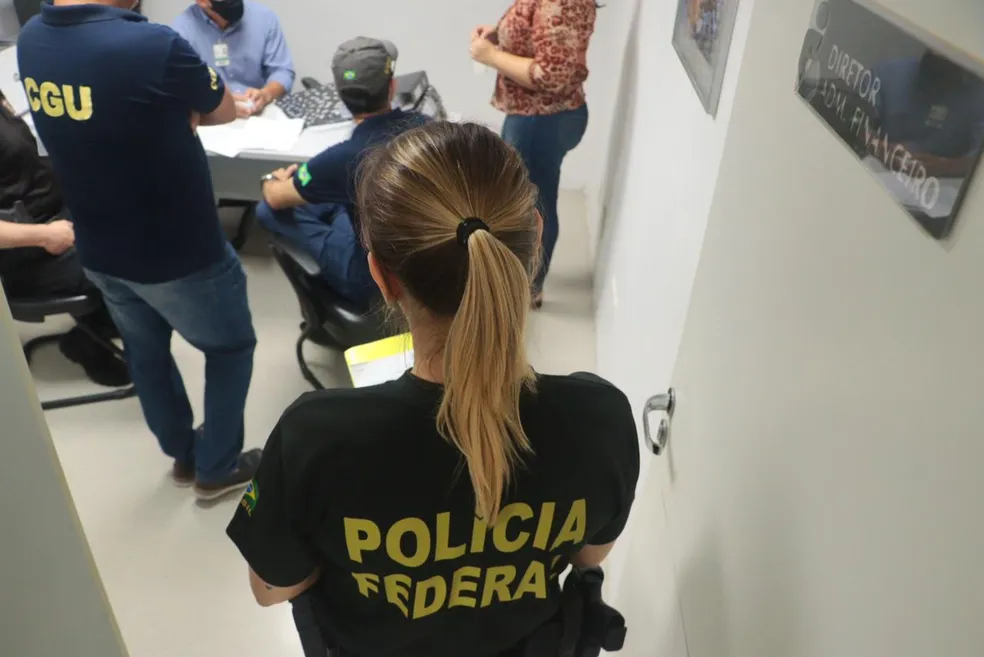 Policia Federal deflagra operação CLÃ em Aracaju, Olinda e Recife