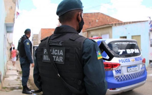 Mulher é presa suspeita de abandonar e maltratar filhos em Aracaju