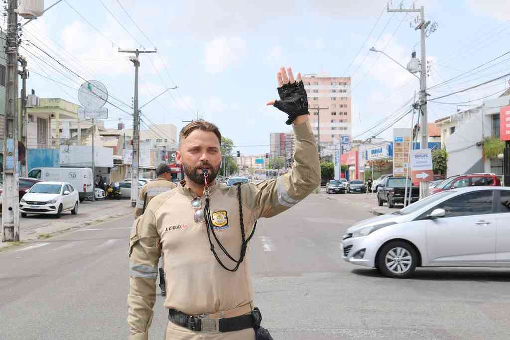 Trânsito será alterado nesta quarta-feira, (12)