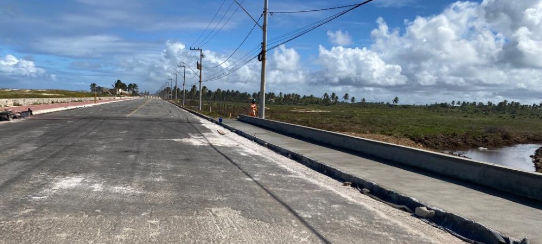 Tráfego de veículos é liberado na Rodovia Inácio Barbosa, em Aracaju,